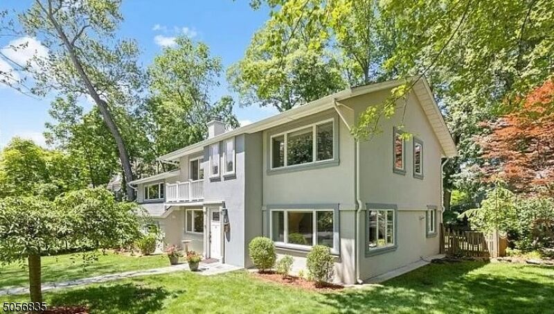 Property Photo:  4 Russell Ter  NJ 07470 