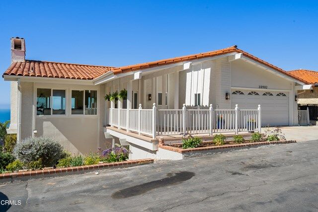 Property Photo:  30902 Rue De La Pierre  CA 90275 