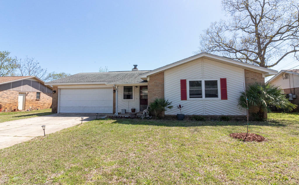 Property Photo: 141 Deville Drive FL 32569
