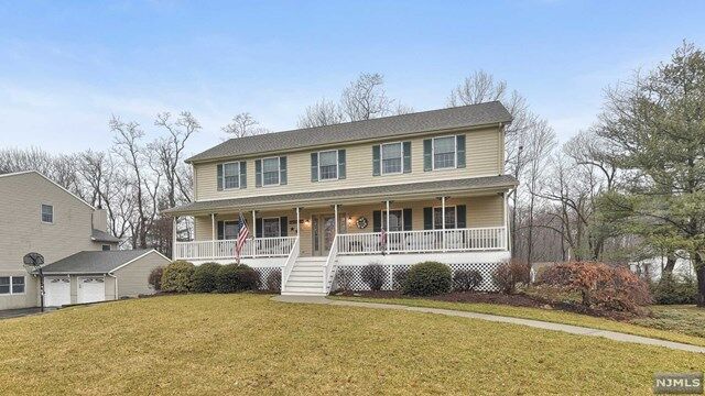 Property Photo: 7 Ryan Lane NJ 07444