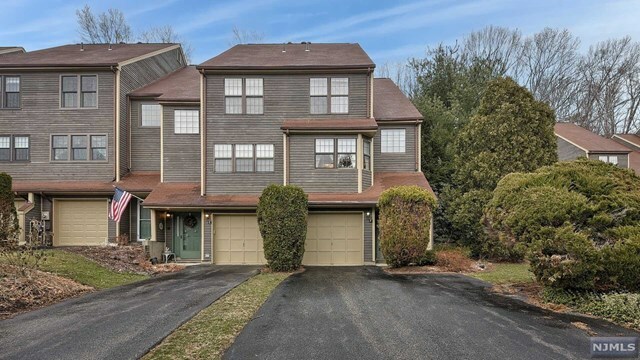 Property Photo: 34F Salem Alley F NJ 07480