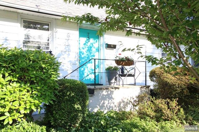 Property Photo: 280 Vreeland Avenue NJ 07432