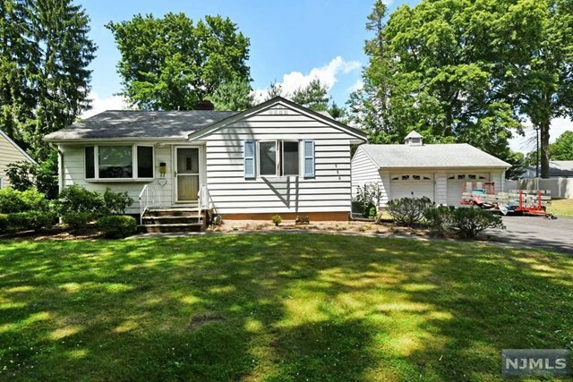 Property Photo:  558 Central Avenue  NJ 07675 