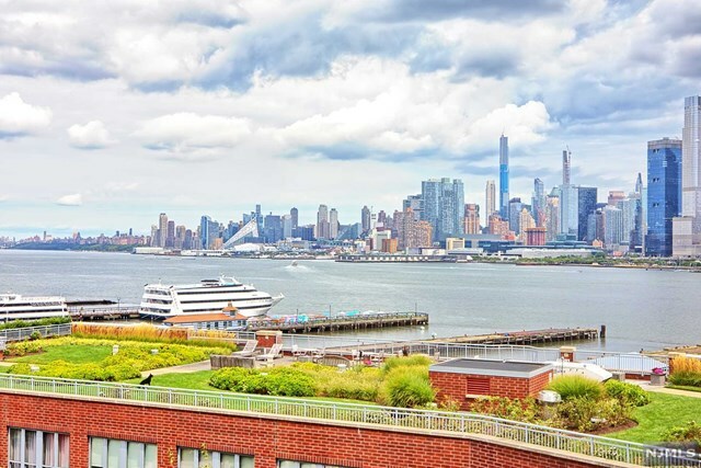 Property Photo: 1125 Maxwell Lane 807 NJ 07030
