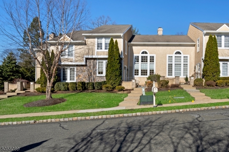 Property Photo: 2 Rolling Hill Ct NJ 07940