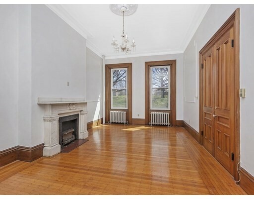 Property Photo:  32 Monument Square 1  MA 02129 