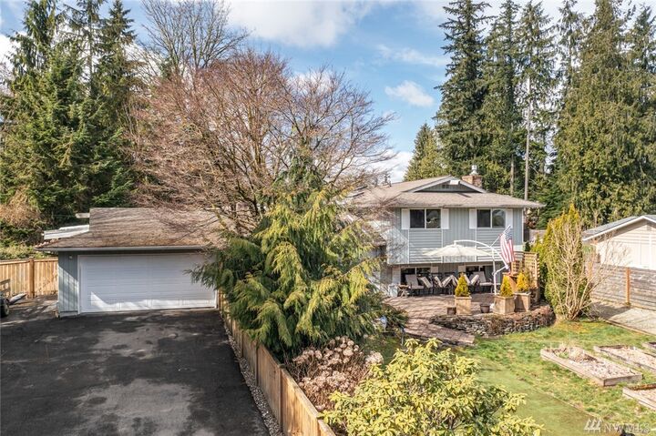 Property Photo:  22518 121st Dr NE  WA 98223 