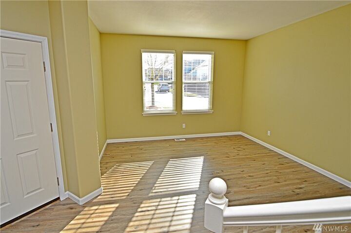 Property Photo: 6224 Rebecca Ave SE WA 98092