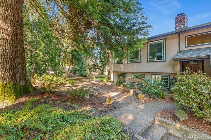 Property Photo: 196 Sandy Blvd WA 98531