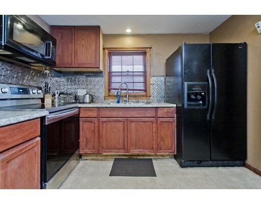 Property Photo: 51 E Canton Cir MA 01104