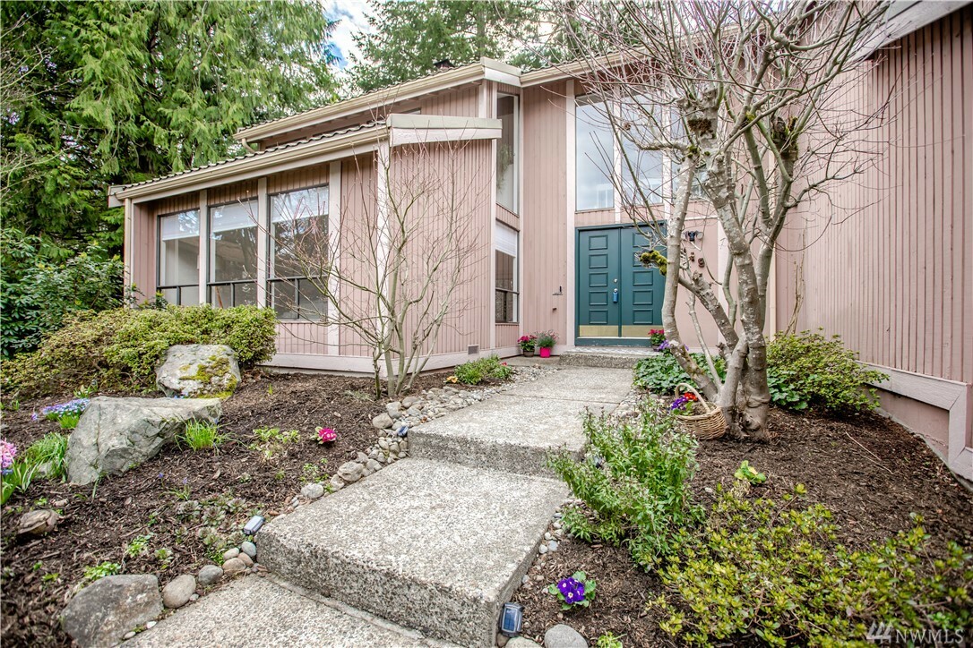 Property Photo:  219 SW 324th Ct  WA 98023 