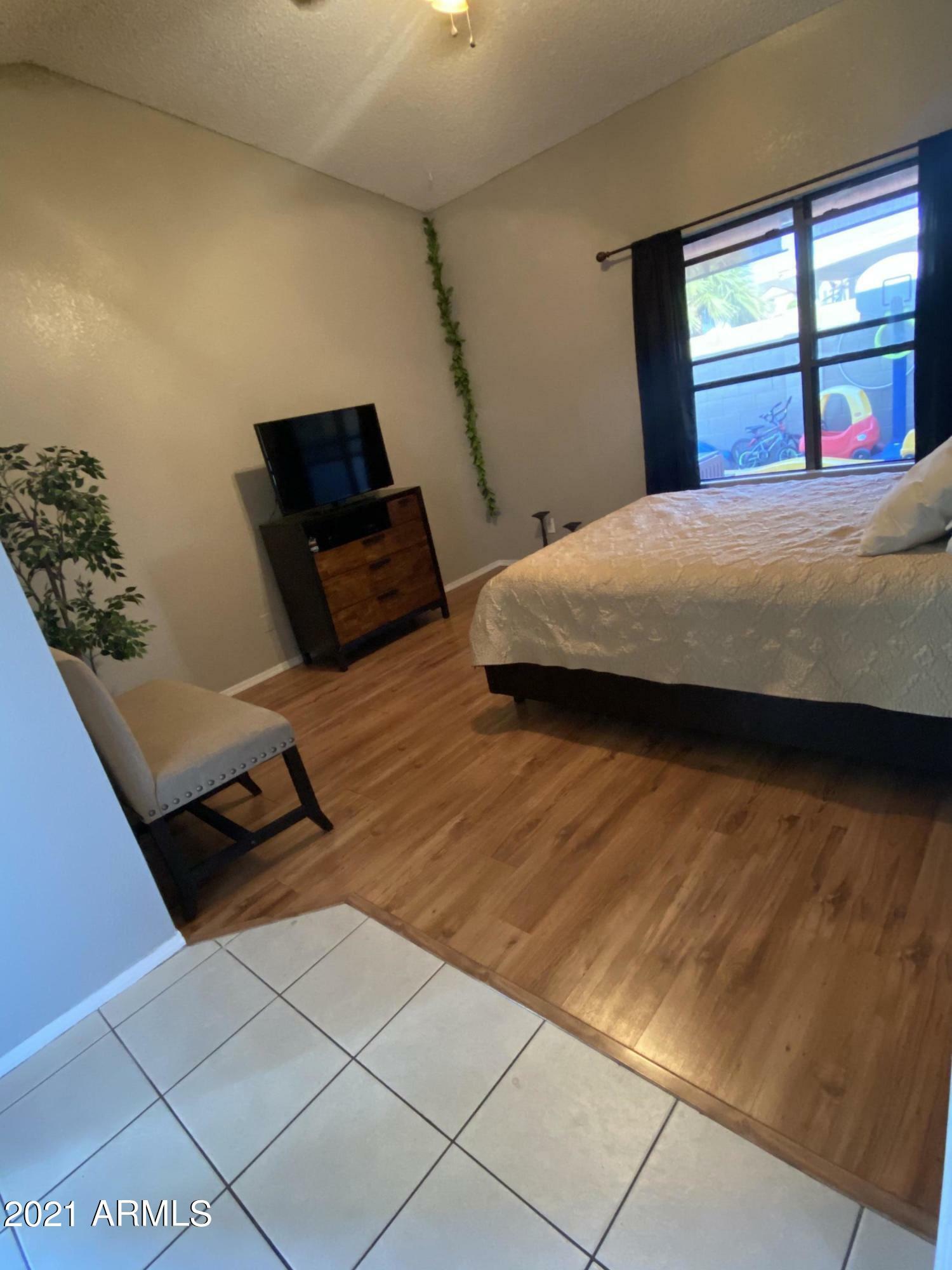 Property Photo: 6420 W Golden Lane AZ 85302