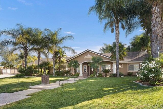 Property Photo:  33126 Cheyenne Circle  CA 92584 