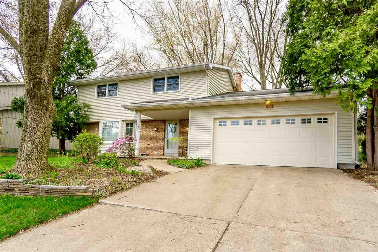 3114 Todd Dr  Madison WI 53713 photo