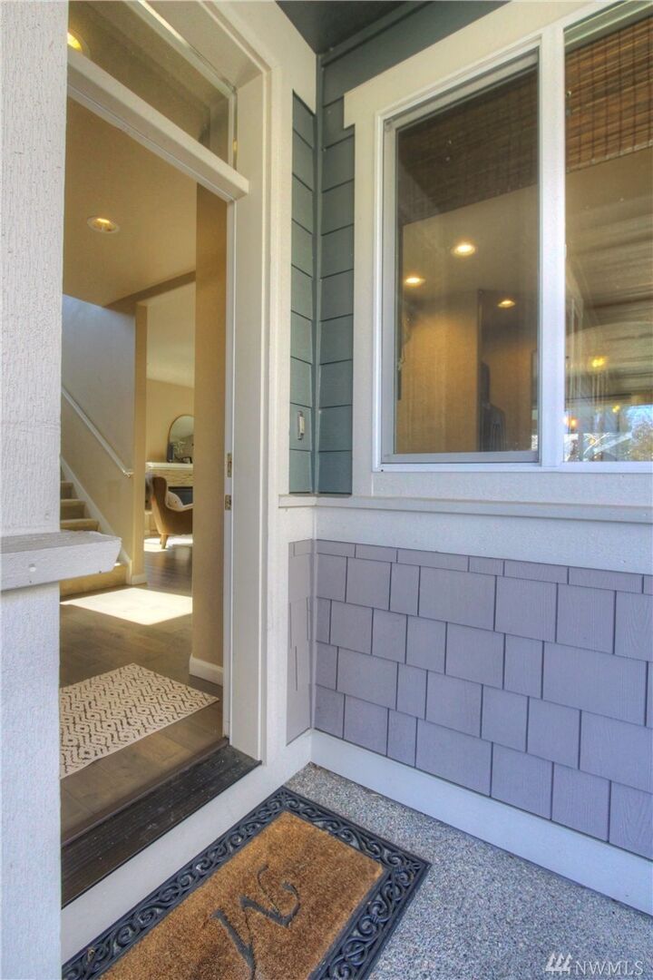 Property Photo:  4731 Rochelle St SE  WA 98503 