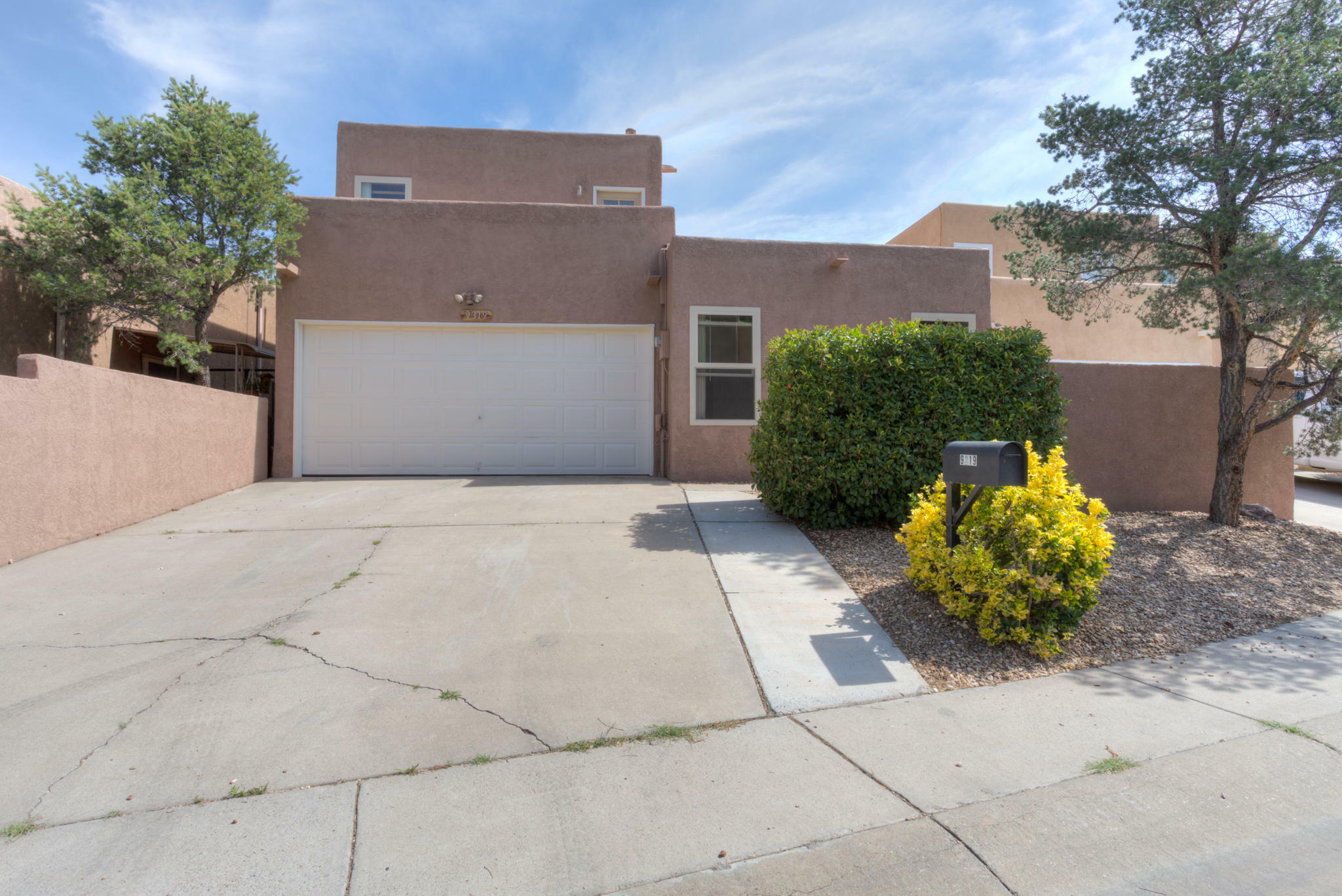 Property Photo:  9319 Osuna Place NE  NM 87111 