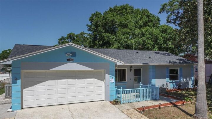 Property Photo:  11222 Taft Lane  FL 33584 