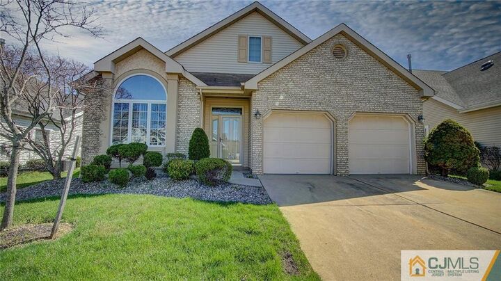 38 Wintons Way  Monroe NJ 08831 photo