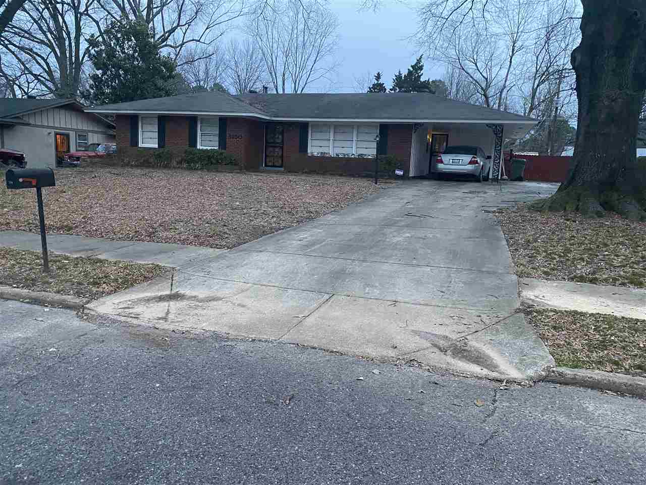 Property Photo: 5150 Lexie Dr TN 38116