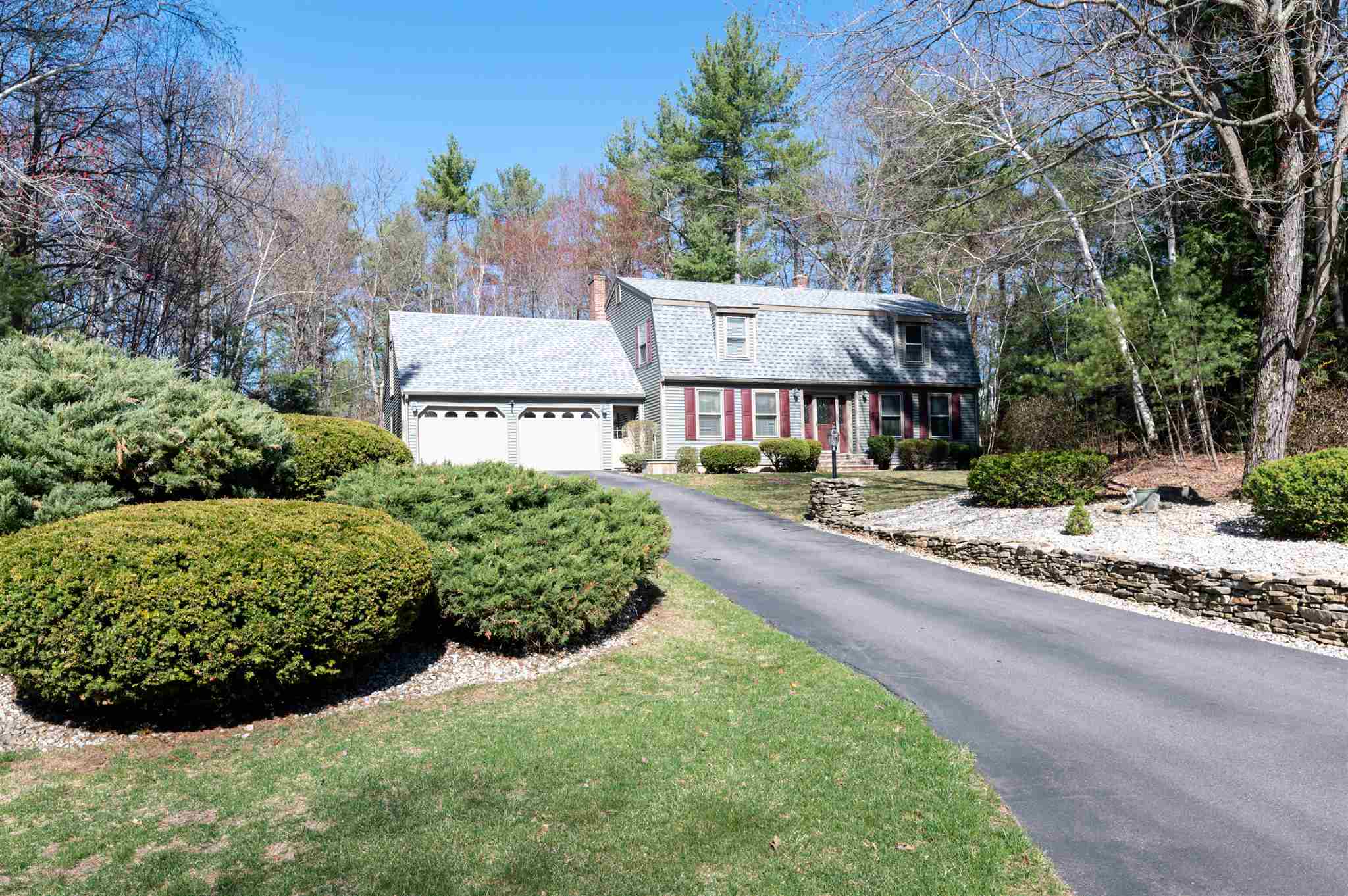 Property Photo: 10 Cardinal Road NH 03038