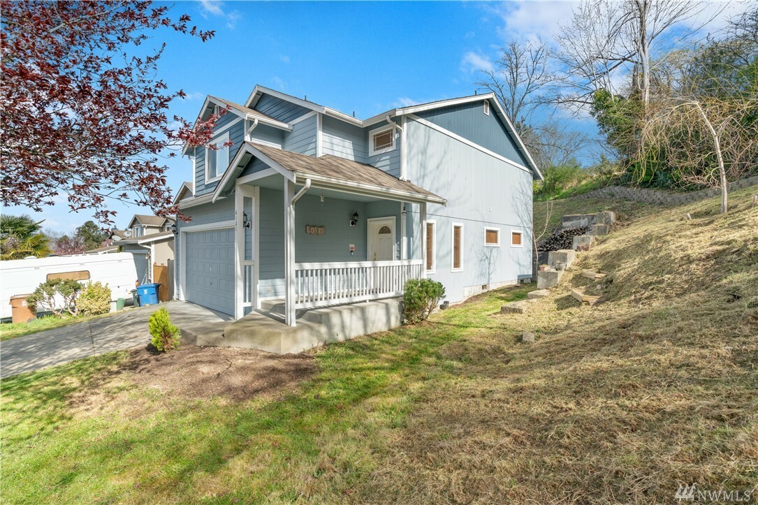 Property Photo: 6121 S Cushman Ave WA 98408