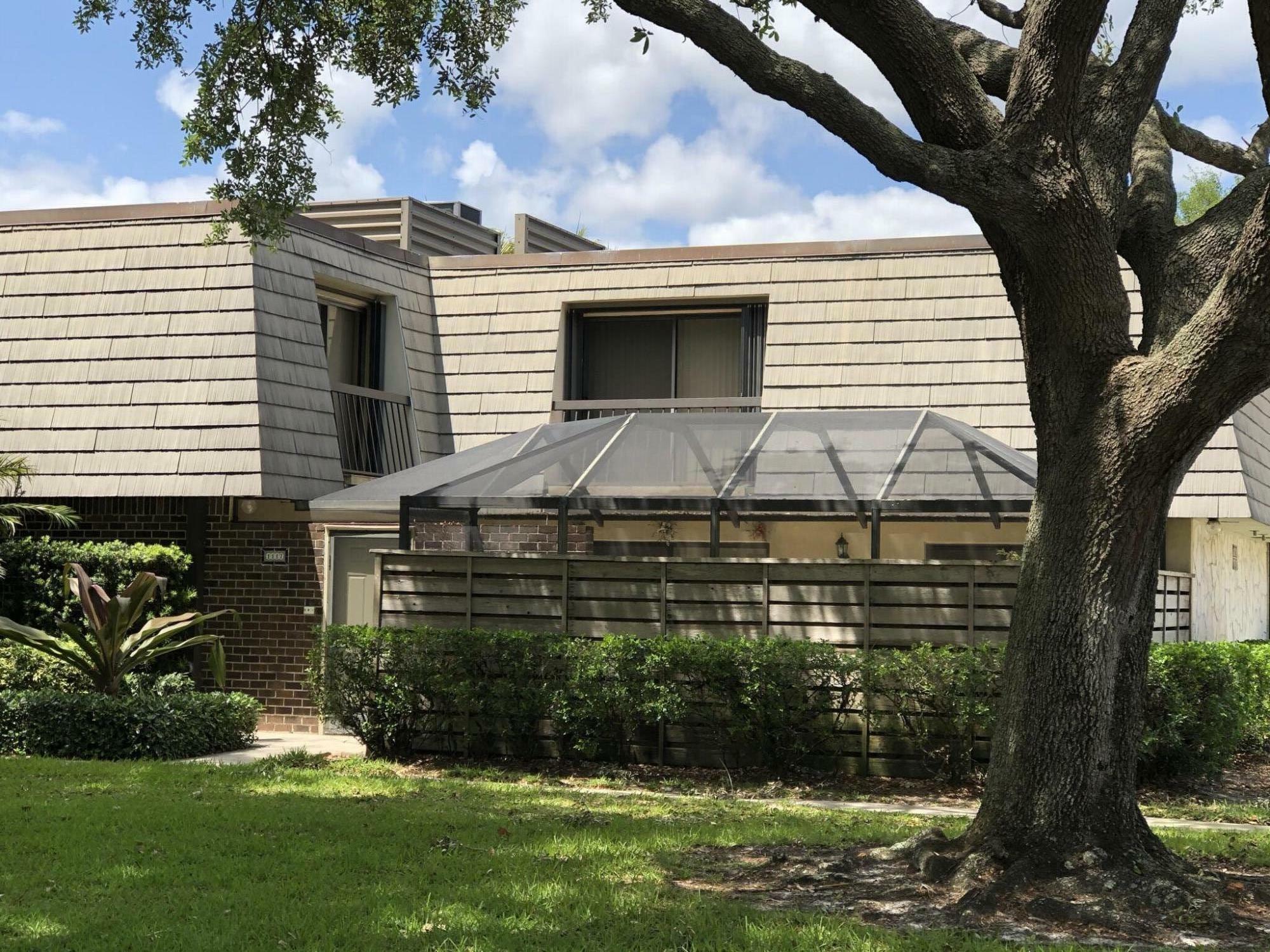 Property Photo:  1117 11th Ter Terrace  FL 33418 