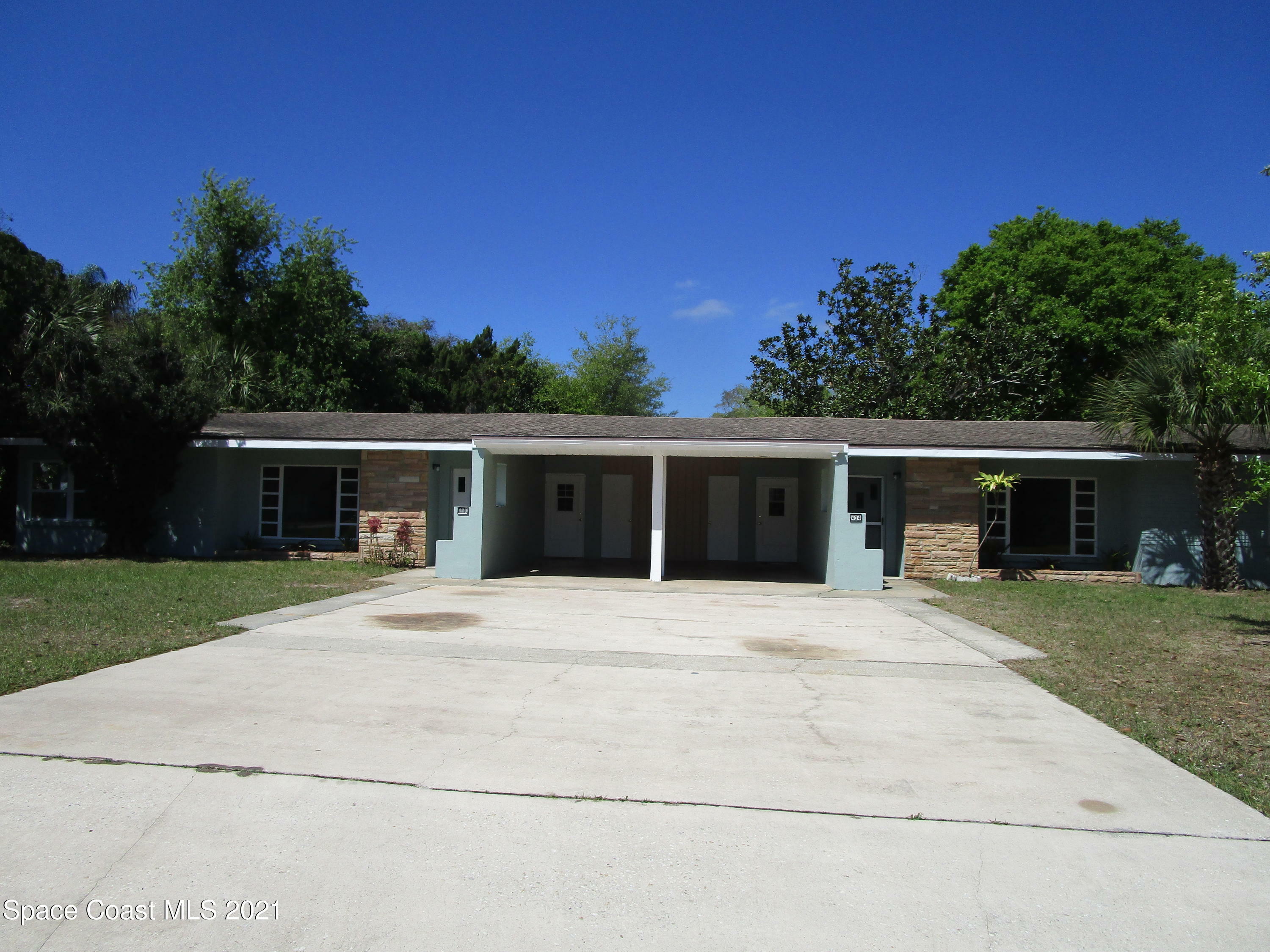 Property Photo:  434 Lenore Avenue  FL 32796 