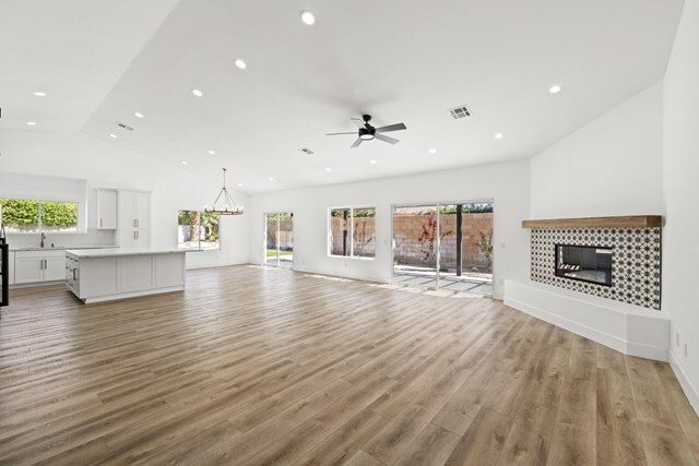 Property Photo:  79210 Canterra Cir Circle  CA 92253 