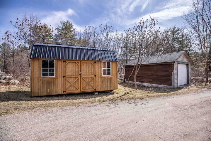 Property Photo: 251 Stark N Highway NH 03046