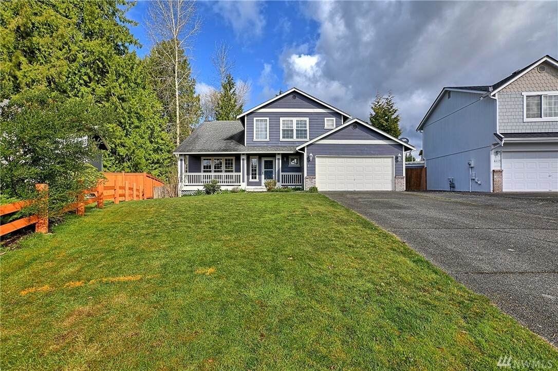 Property Photo:  8211 29th Place NE  WA 98270 