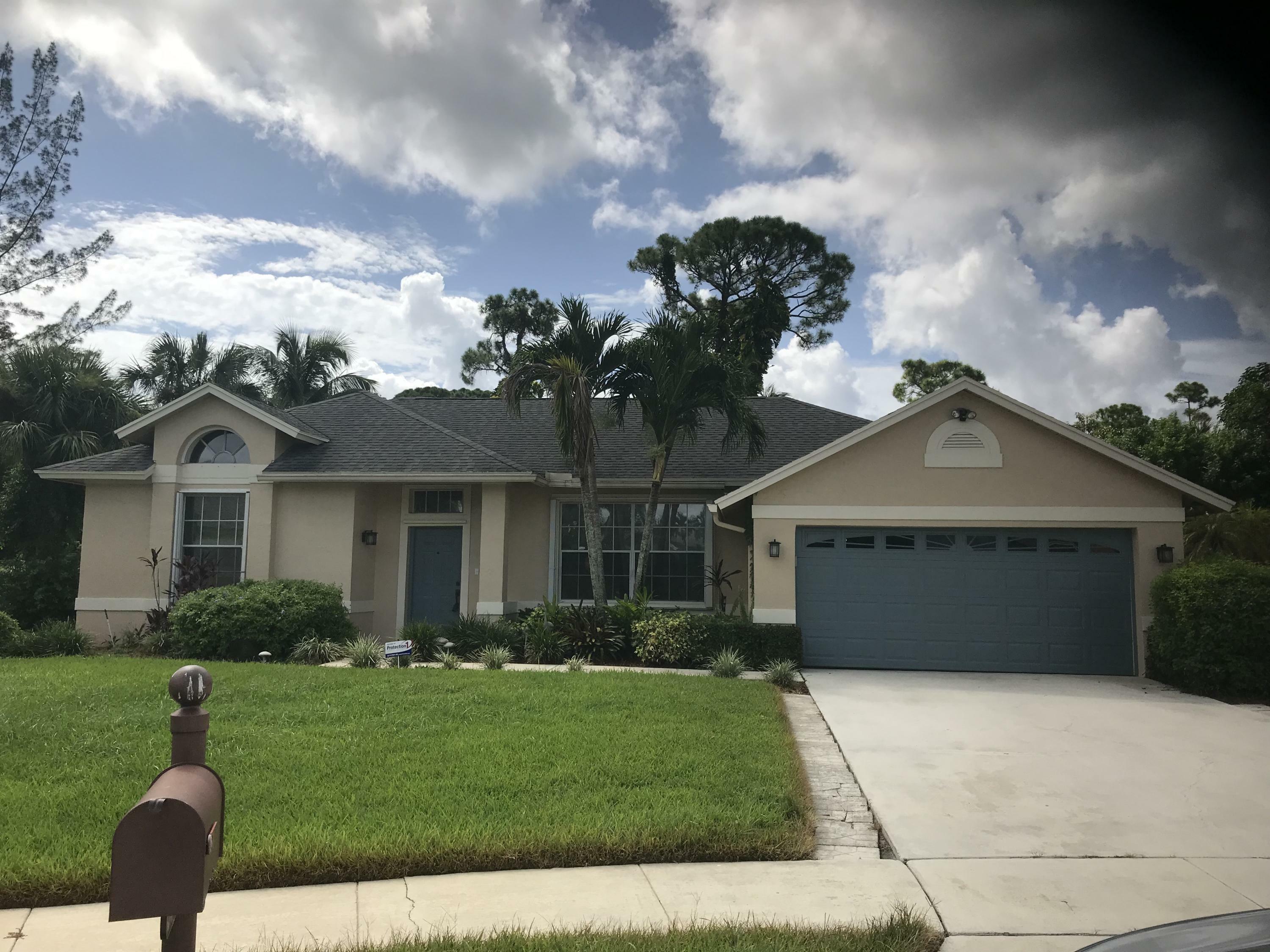 Property Photo:  3835 Woods Walk Boulevard  FL 33467 