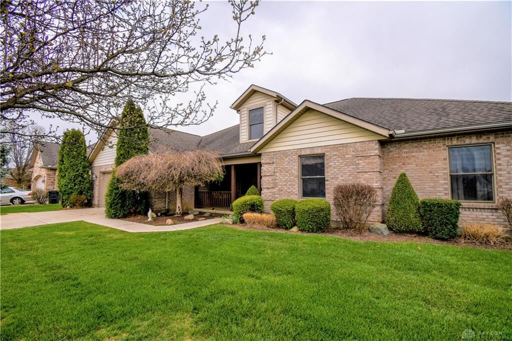 Property Photo:  104 Williams Way  OH 45322 