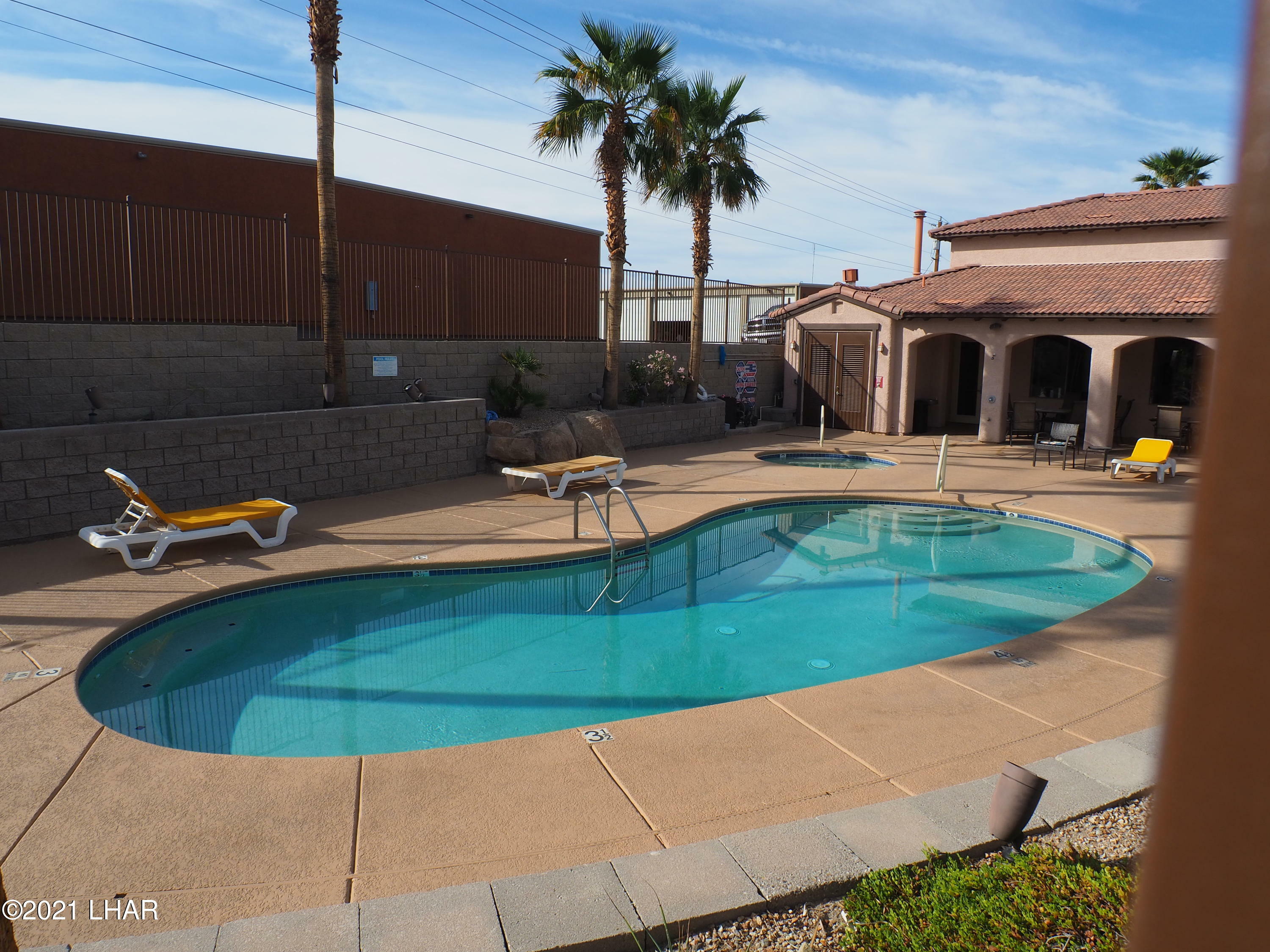 Property Photo:  2212 N Kiowa Blvd 124  AZ 86403 