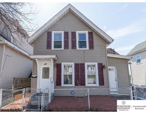 Property Photo:  467 Salem St  MA 02148 