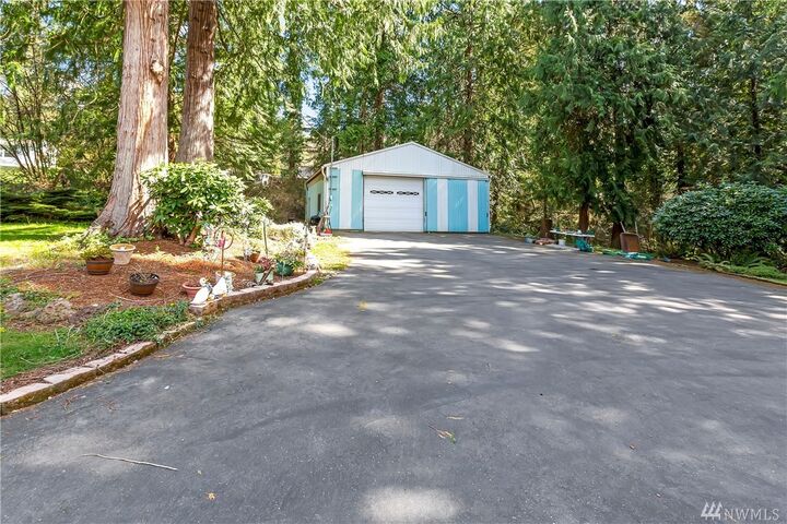 Property Photo: 4224 Tracyton Beach Rd NW WA 98310