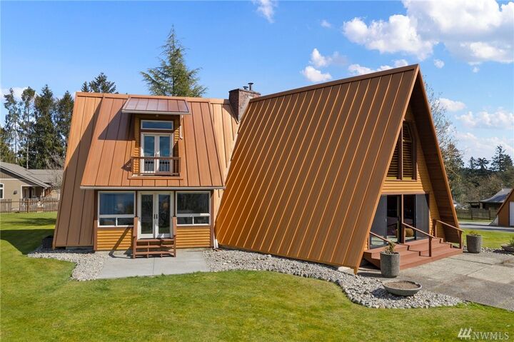 Property Photo:  9203 96th St NW  WA 98332 