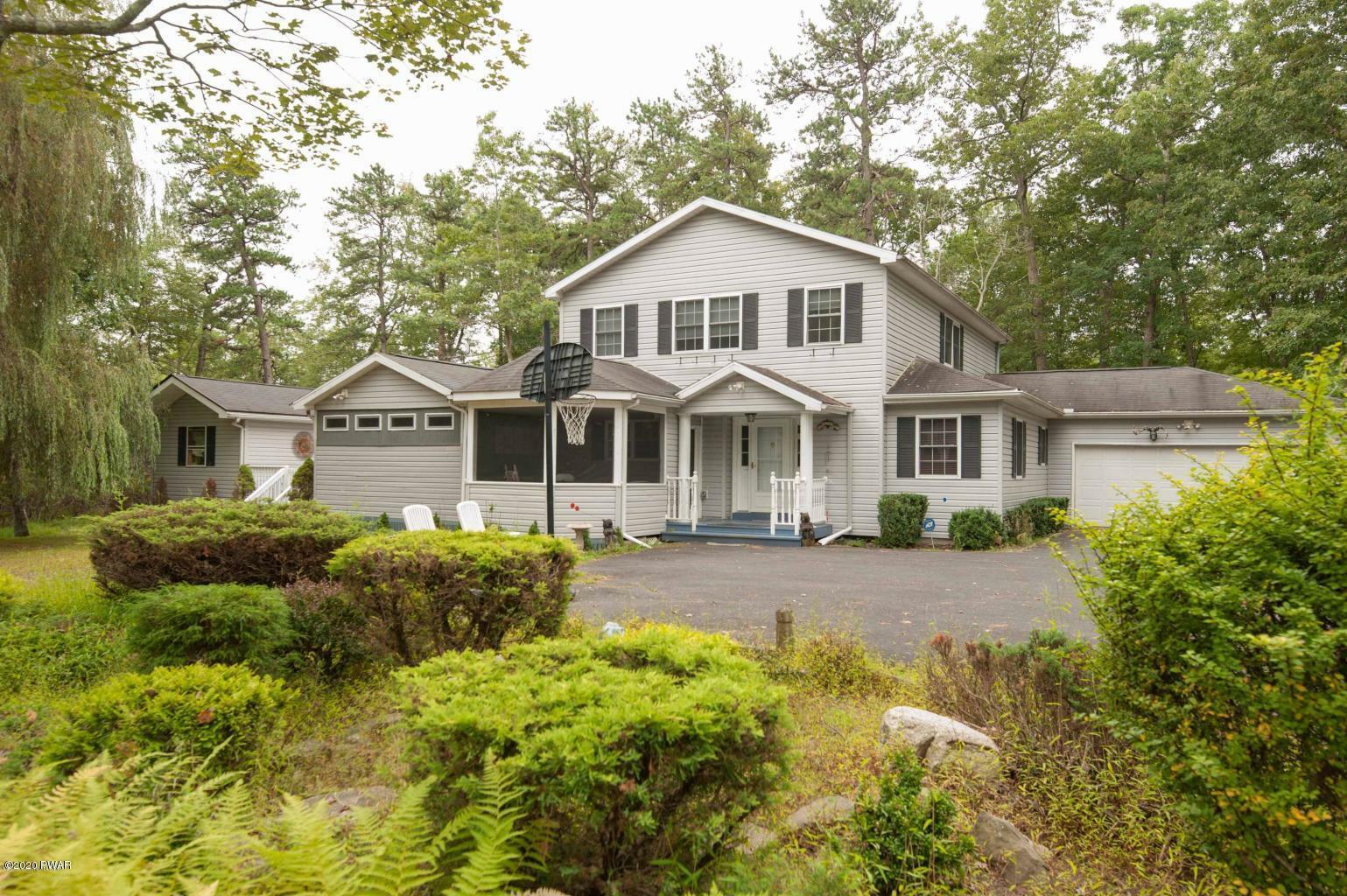 Property Photo:  503 Galion Drive  PA 18371 