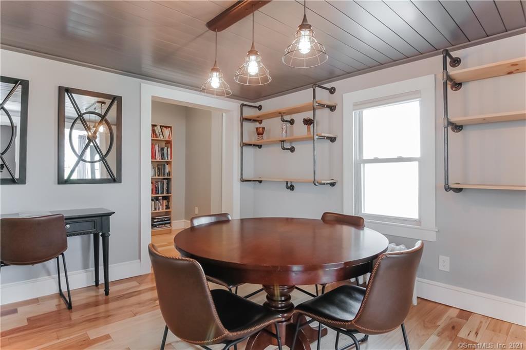 Property Photo:  408 Nott Street  CT 06109 