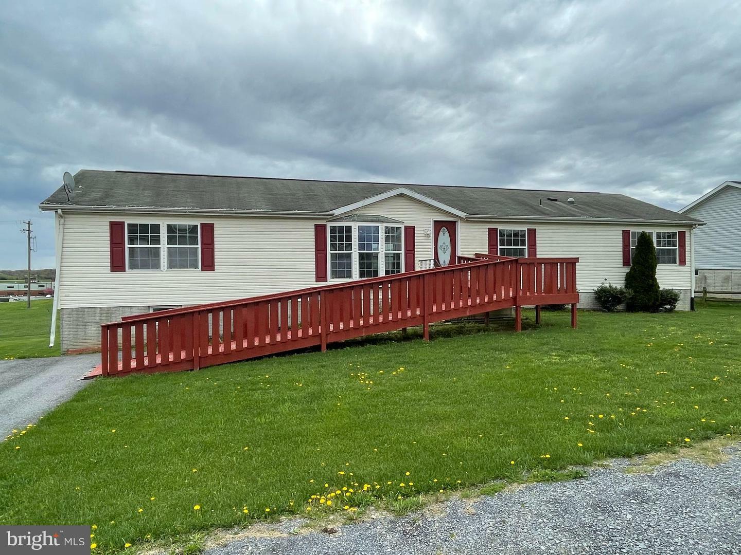 Property Photo: 910 Teal Road WV 25405