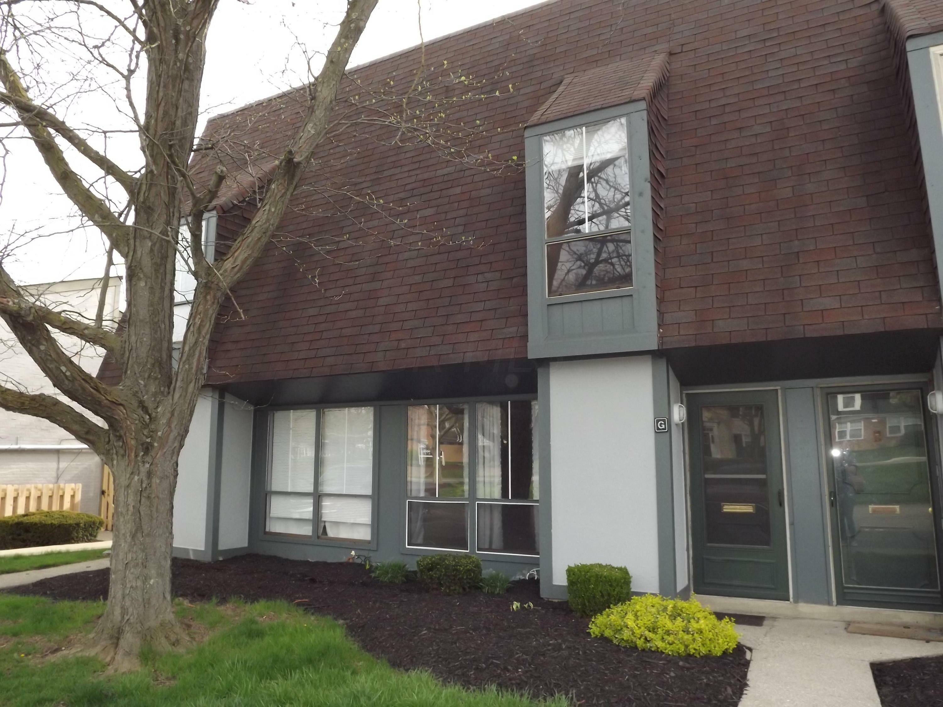 Property Photo: 4692 Charecote Lane OH 43220