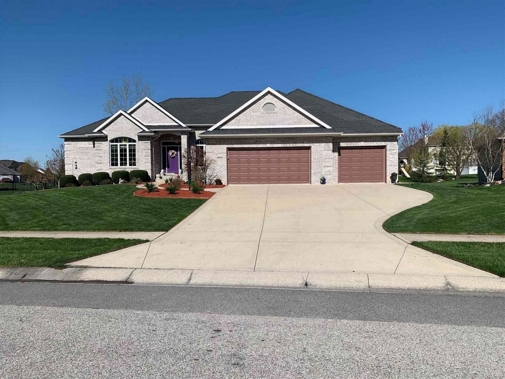 Property Photo: 13015 Garnet Hill Court IN 46845
