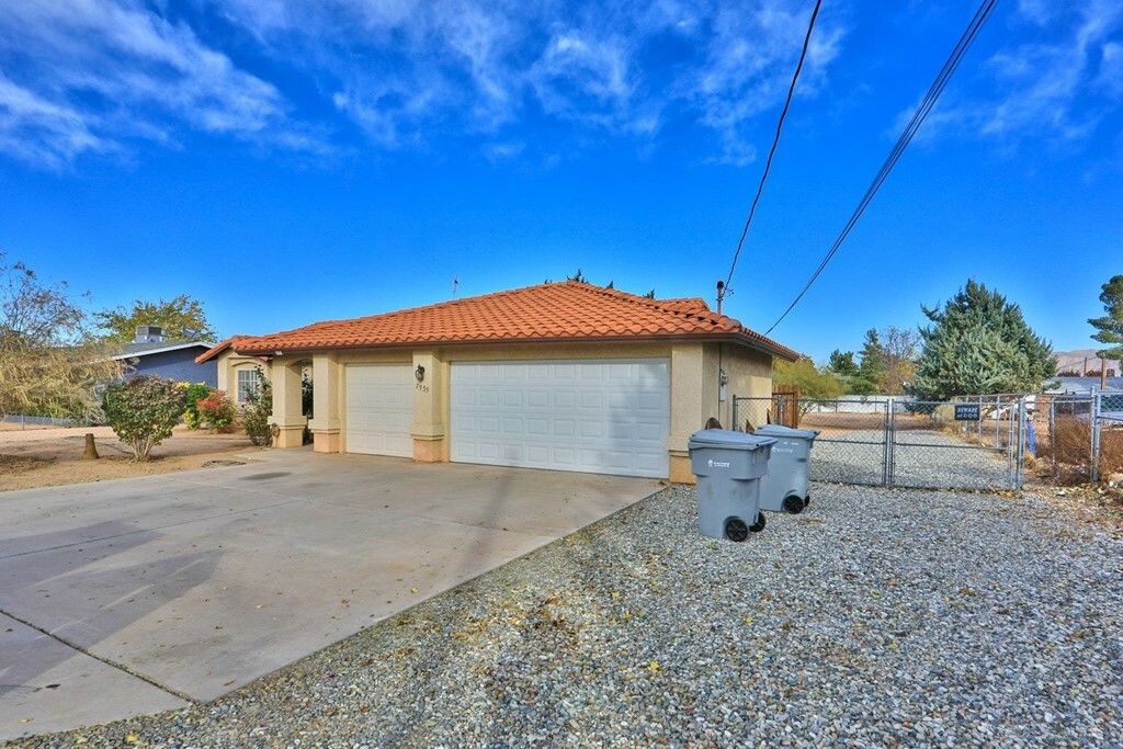 Property Photo:  7535 Farmdale Avenue  CA 92345 