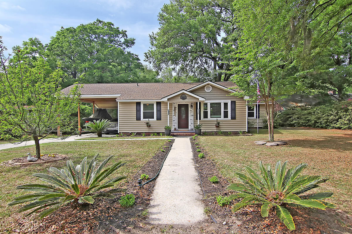 Property Photo:  4338 Flynn Drive  SC 29405 