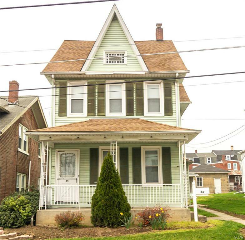 Property Photo:  33 Evergreen Street  PA 18064 