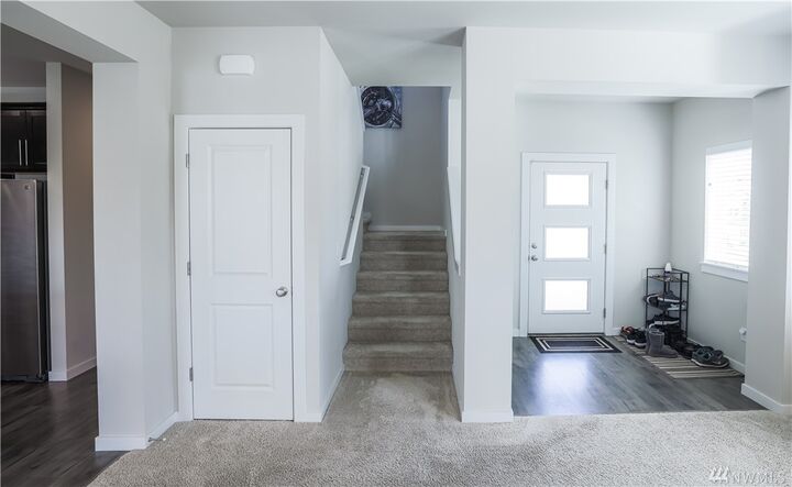 Property Photo:  5507 103rd Place NE  WA 98270 