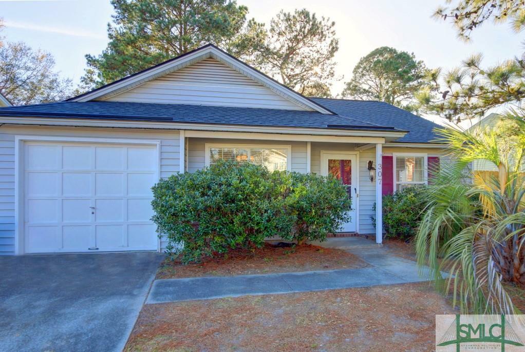 Property Photo:  307 Mapmaker Lane  GA 31410 