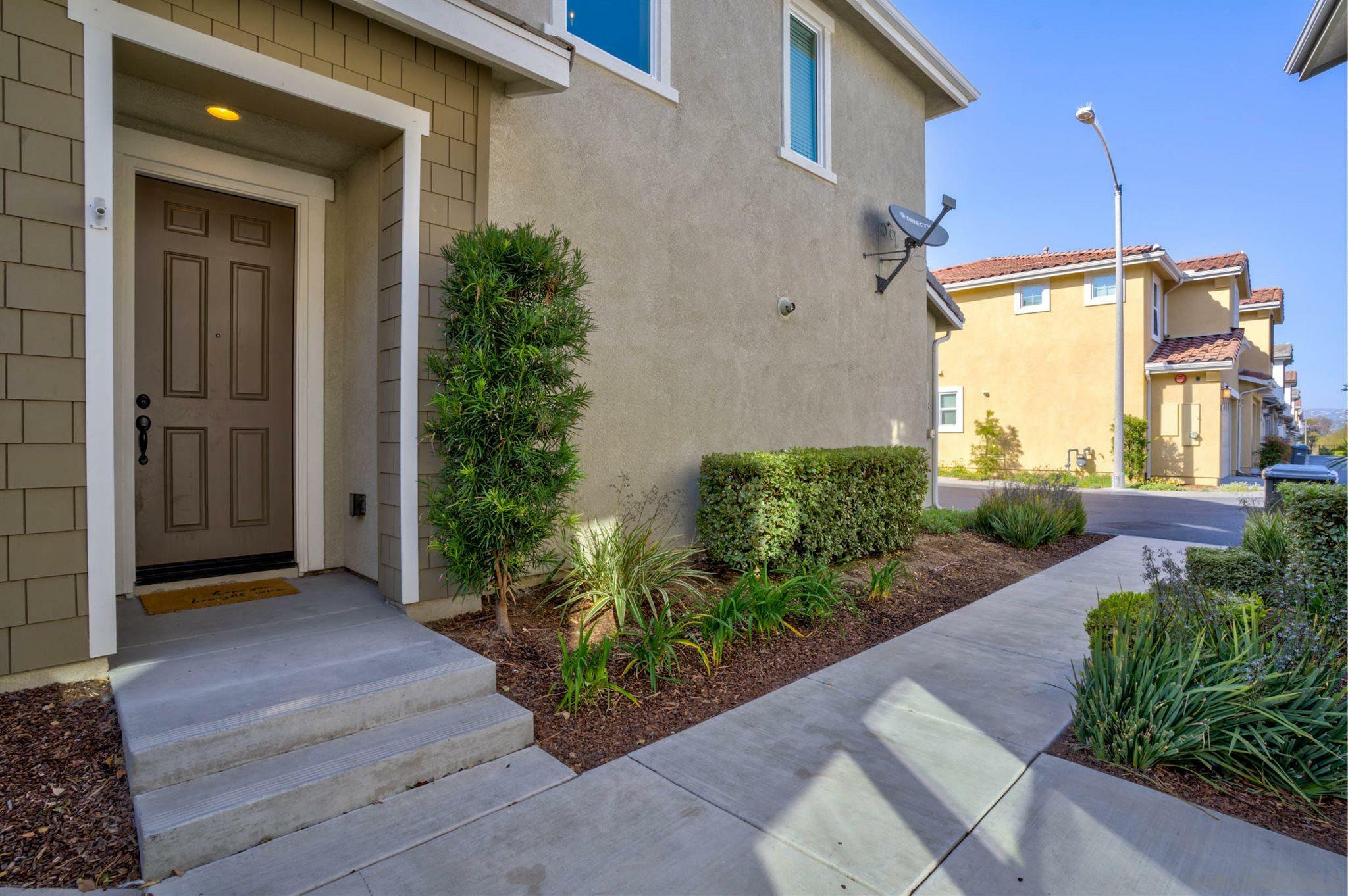 Property Photo:  8726 Sage Shadow Dr  CA 92040 