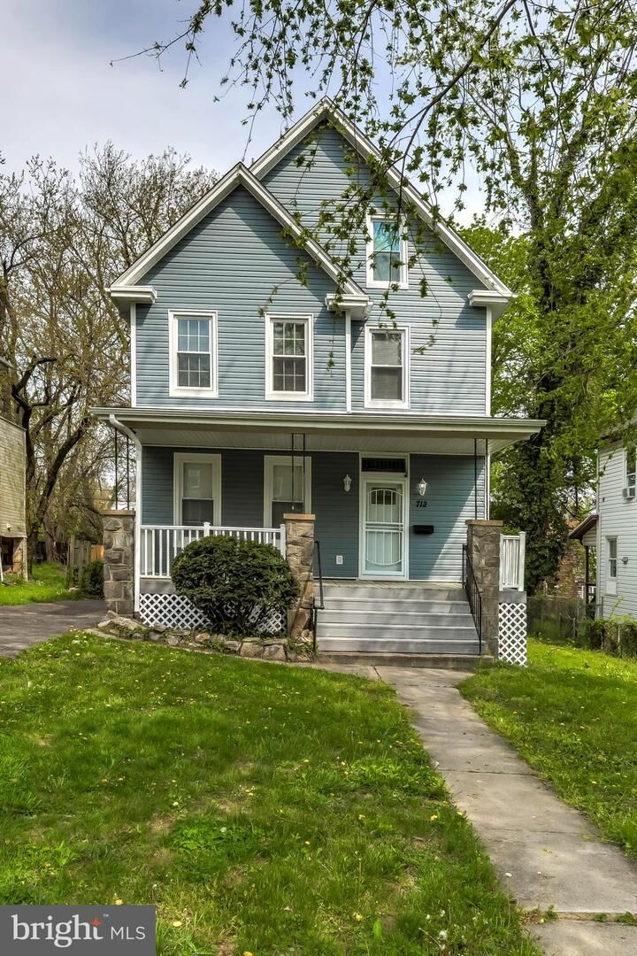 Property Photo:  712 Springfield Avenue  MD 21212 