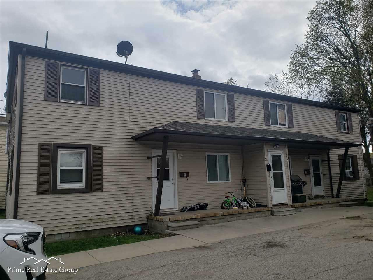 Property Photo:  309 Fitch  MI 48429 