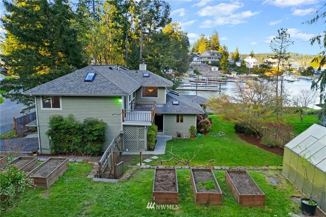 Property Photo:  361  North Shore Boulevard  WA 98333 